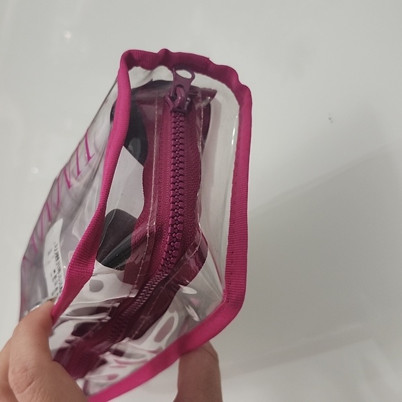 JIMMY CHOO Maui Leo pink tstrap jellies - Picture 11 of 12